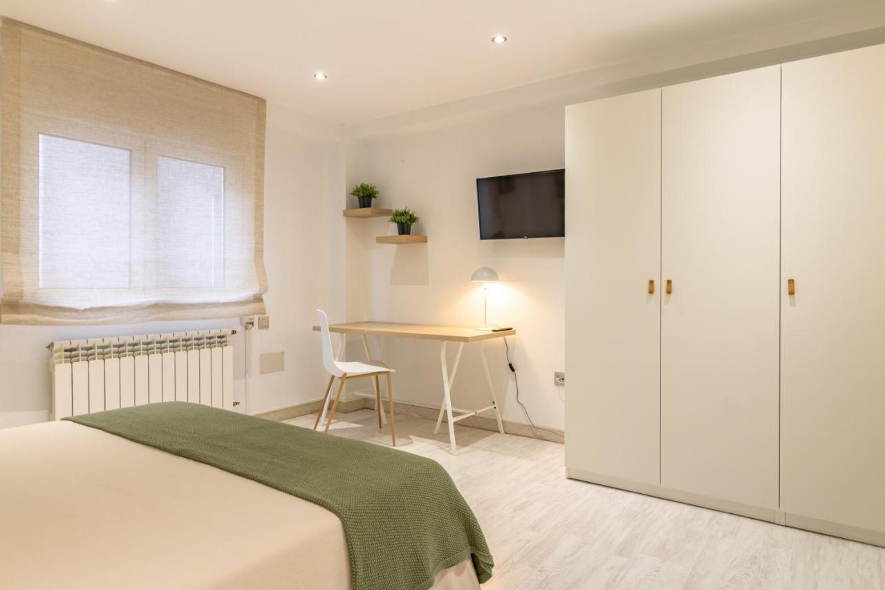 Ah King Size Apartment Vut5461As Oviedo Eksteriør bilde